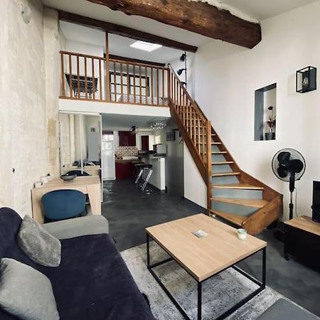 Maison De Ville En Plein Coeur D'Avignon Intramuros Esterno foto